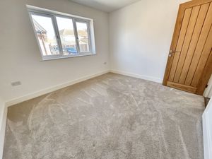Bedroom- click for photo gallery